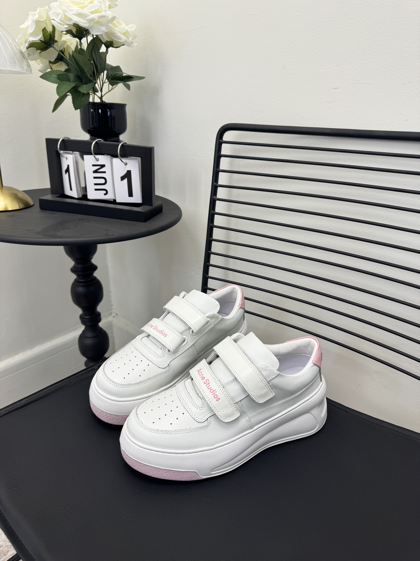 Women's high heels